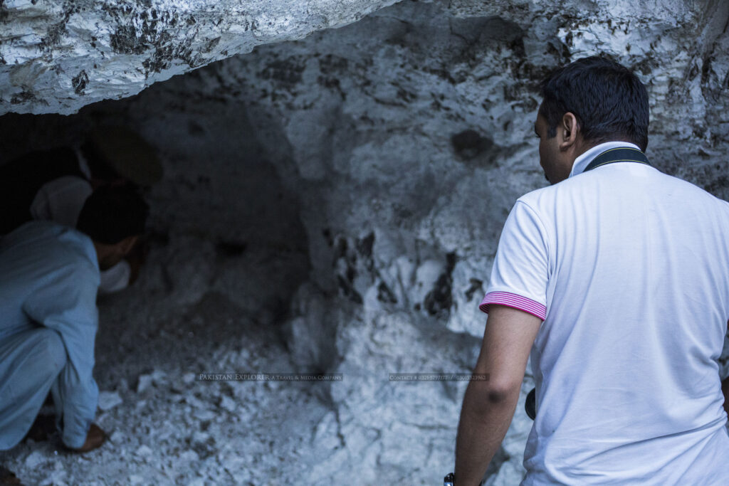 Gemstone Mining-PakistanExplorer