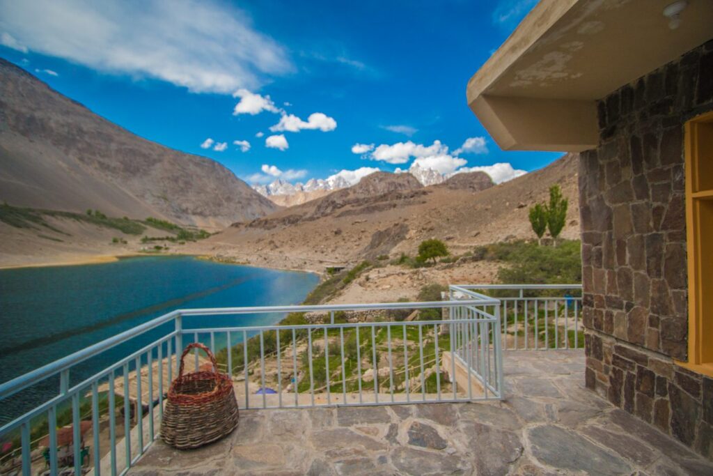 Borith Lake